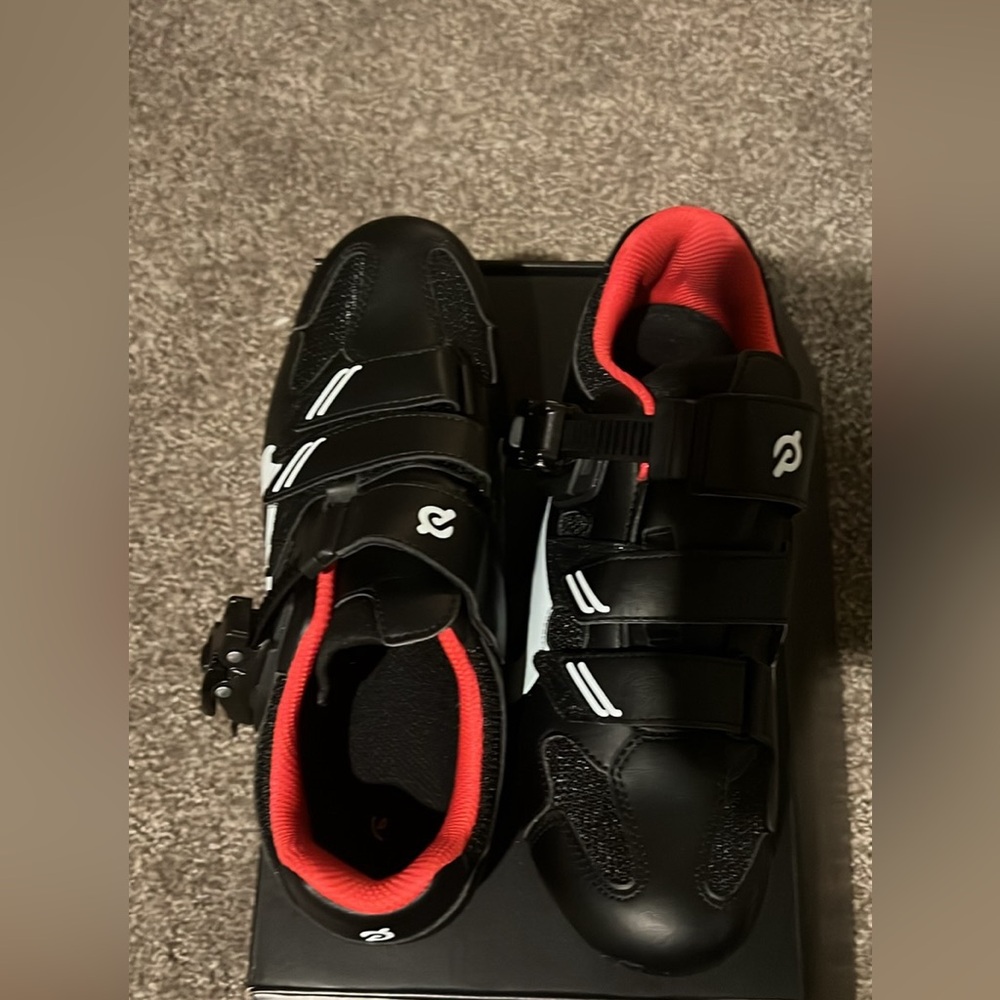 Peloton shoes size 40